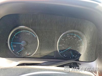 Zdjęcie 9 z 13 samochodu: 2017 TOYOTA RAV4 HYBRID XLE VIN:JTMRJREV1HD111075 - miniatura