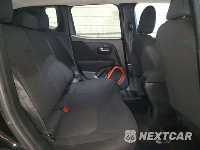 Zdjęcie 11 z 13 samochodu: 2018 JEEP RENEGADE SPORT VIN:ZACCJBAB2JPH35371 - miniatura