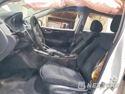 Zdjęcie 7 z 12 samochodu: 2019 NISSAN SENTRA SV VIN:3N1AB7AP8KY310251 - miniatura