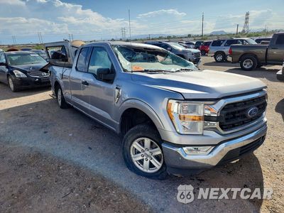 Czwarte zdjęcie samochodu z boku: 2021 FORD F150 SUPER CAB VIN:1FTEX1C52MFA72464 - miniatura