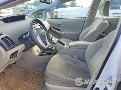 Zdjęcie 7 z 12 samochodu: 2010 TOYOTA PRIUS III VIN:JTDKN3DU3A0049736 - miniatura