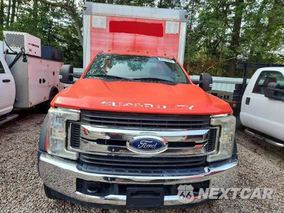 Piąte zdjęcie samochodu w środku: 2017 FORD F550 SUPER DUTY BOX TRUCK VIN:1FDUF5GY6HED61168 - miniatura