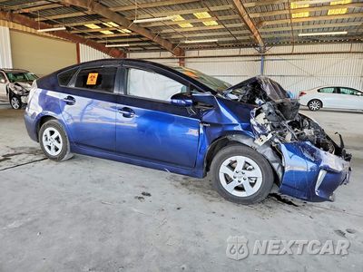 Czwarte zdjęcie samochodu z boku: 2015 TOYOTA PRIUS TWO VIN:JTDKN3DU8F1905288 - miniatura