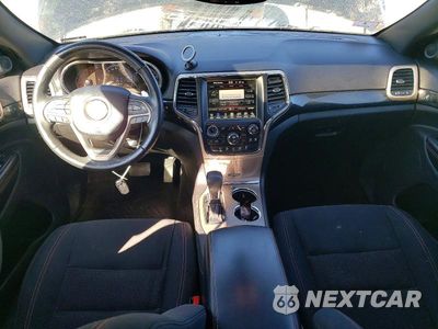 Zdjęcie 8 z 12 samochodu: 2017 JEEP GRAND CHEROKEE LAREDO VIN:1C4RJFAG6HC641067 - miniatura