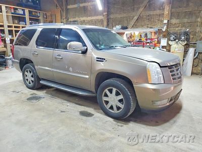 Czwarte zdjęcie samochodu z boku: 2007 CADILLAC ESCALADE LUXURY VIN:1GYFK63867R282816 - miniatura