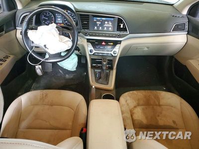 Zdjęcie 8 z 12 samochodu: 2017 HYUNDAI ELANTRA VALUE EDITION VIN:KMHD84LF1HU300583 - miniatura