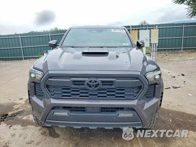 Piąte zdjęcie samochodu w środku: 2024 TOYOTA TACOMA TRD SPORT VIN:3TMLB5JN5RM049526 - miniatura