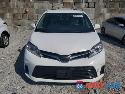 Piąte zdjęcie samochodu w środku: 2018 TOYOTA SIENNA LE VIN:5TDJZ3DCXJS193238 - miniatura