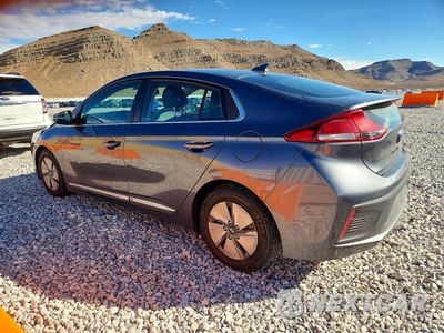 Drugie zdjęcie samochodu z przodu: 2020 HYUNDAI IONIQ SE VIN:KMHC75LC8LU188447 - miniatura