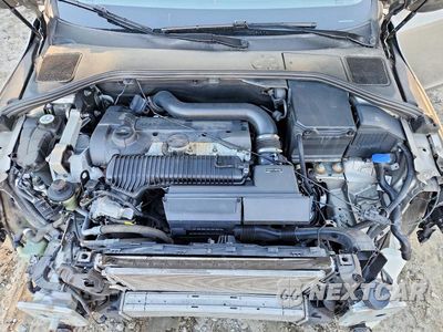 Zdjęcie 12 z 13 samochodu: 2015 VOLVO V60 PLATINUM VIN:YV1612SD5F1190006 - miniatura