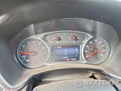 Zdjęcie 9 z 14 samochodu: 2020 CHEVROLET EQUINOX LT VIN:2GNAXUEV5L6152077 - miniatura