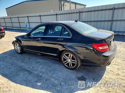 Drugie zdjęcie samochodu z przodu: 2014 MERCEDES-BENZ C 250 VIN:WDDGF4HB9ER317116 - miniatura