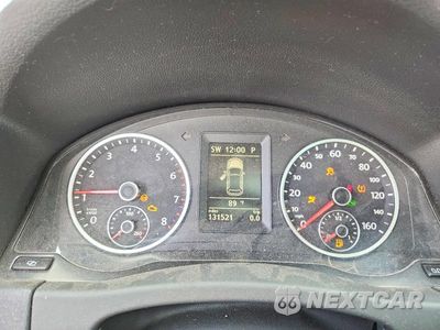 Zdjęcie 9 z 14 samochodu: 2010 VOLKSWAGEN TIGUAN SE VIN:WVGBV7AX3AW000518 - miniatura