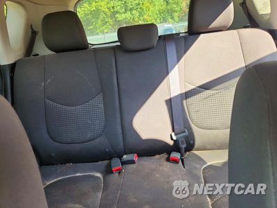 Zdjęcie 10 z 13 samochodu: 2012 KIA SOUL BASE VIN:KNDJT2A51C7464394 - miniatura