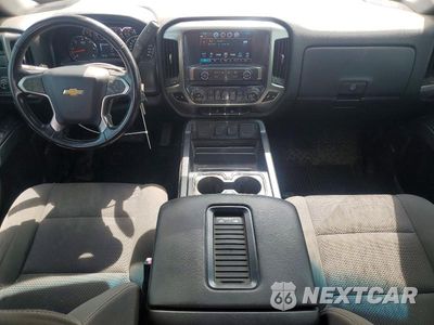 Zdjęcie 8 z 12 samochodu: 2018 CHEVROLET SILVERADO C1500 LT VIN:3GCPCREC1JG590378 - miniatura