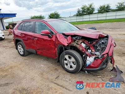 Czwarte zdjęcie samochodu z boku: 2020 TOYOTA RAV4 XLE VIN:2T3P1RFV5LW108830 - miniatura