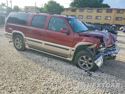 Czwarte zdjęcie samochodu z boku: 2003 CHEVROLET SUBURBAN C1500 VIN:1GNEC16Z03J184175 - miniatura