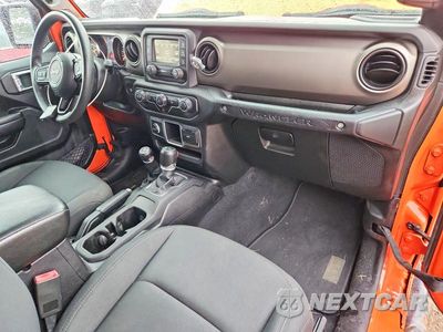 Zdjęcie 8 z 12 samochodu: 2018 JEEP WRANGLER SPORT VIN:1C4GJXAN8JW223951 - miniatura