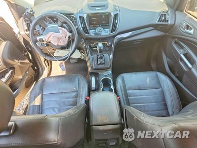 Zdjęcie 8 z 12 samochodu: 2014 FORD ESCAPE TITANIUM VIN:1FMCU0JX8EUE38290 - miniatura