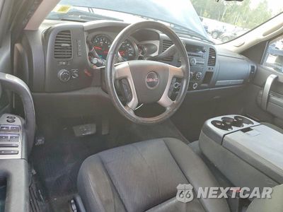 Zdjęcie 8 z 12 samochodu: 2013 GMC SIERRA K1500 SLE VIN:1GTR2VEA0DZ323921 - miniatura