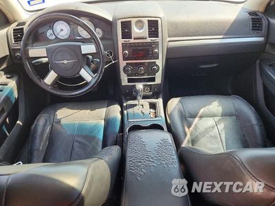 Zdjęcie 8 z 12 samochodu: 2008 CHRYSLER 300 TOURING VIN:2C3KA53G38H206386 - miniatura