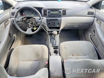 Zdjęcie 8 z 12 samochodu: 2005 TOYOTA COROLLA CE VIN:JTDBR32E052067251 - miniatura