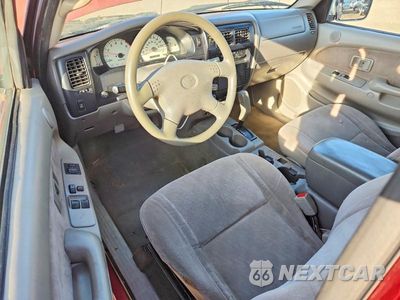 Zdjęcie 8 z 12 samochodu: 2003 TOYOTA TACOMA PRERUNNER V6 VIN:5TESN92NX3Z208219 - miniatura