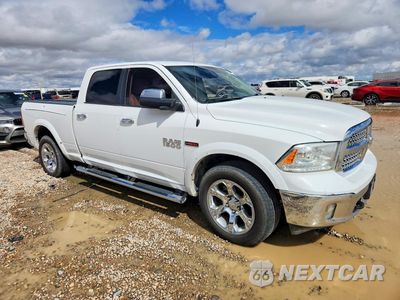 Czwarte zdjęcie samochodu z boku: 2018 RAM 1500 LARAMIE VIN:1C6RR7VM8JS310329 - miniatura
