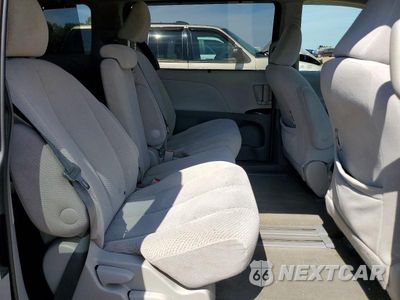 Zdjęcie 11 z 13 samochodu: 2012 TOYOTA SIENNA LE VIN:5TDKK3DC4CS183400 - miniatura