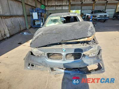 Piąte zdjęcie samochodu w środku: 2016 BMW 320 I VIN:WBA8E1G54GNT99355 - miniatura