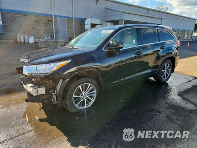 2018 TOYOTA HIGHLANDER XLE 5TDJZRFH0JS557792 - główne zdjęcie licytacji z USA - miniatura