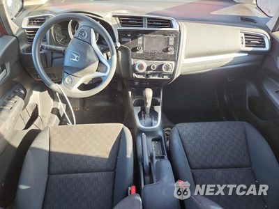 Zdjęcie 8 z 13 samochodu: 2015 HONDA FIT LX VIN:3HGGK5H54FM737067 - miniatura