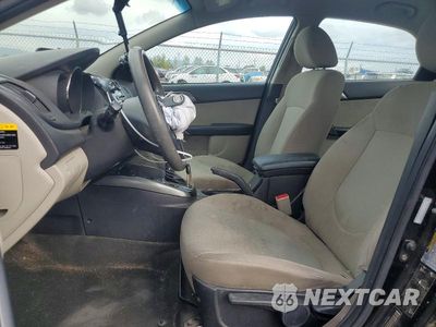 Zdjęcie 7 z 13 samochodu: 2013 KIA FORTE EX VIN:KNAFU4A25D5681509 - miniatura