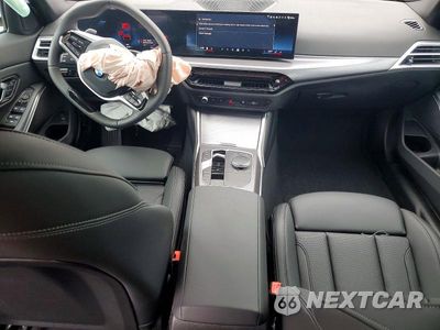 Zdjęcie 8 z 12 samochodu: 2025 BMW 330XI VIN:3MW89CW05S8F78229 - miniatura