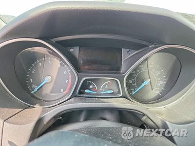 Zdjęcie 9 z 12 samochodu: 2016 FORD FOCUS SE VIN:1FADP3K21GL280958 - miniatura
