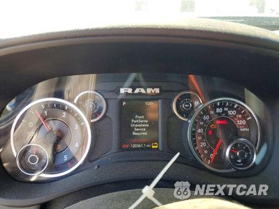 Zdjęcie 9 z 12 samochodu: 2023 RAM 2500 BIG HORN VIN:3C6UR5DL6PG505465 - miniatura