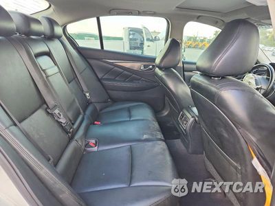 Zdjęcie 10 z 12 samochodu: 2017 INFINITI Q50 3.0T SIGNATURE EDITION VIN:JN1EV7APXHM739346 - miniatura