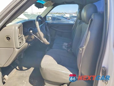 Zdjęcie 10 z 12 samochodu: 2005 GMC NEW SIERRA C1500 VIN:1GTEC14V45Z900315 - miniatura