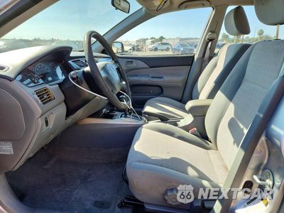 Zdjęcie 7 z 12 samochodu: 2005 MITSUBISHI LANCER ES VIN:JA3AJ26EX5U050435 - miniatura