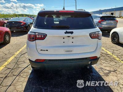 Zdjęcie 6 z 13 samochodu: 2018 JEEP COMPASS LATITUDE VIN:3C4NJDBB8JT453490 - miniatura