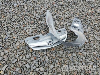 Zdjęcie 12 z 13 samochodu: 2005 HONDA CIVIC EX VIN:2HGES26715H513018 - miniatura
