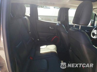 Zdjęcie 10 z 12 samochodu: 2016 JEEP RENEGADE TRAILHAWK VIN:ZACCJBCT2GPD16662 - miniatura