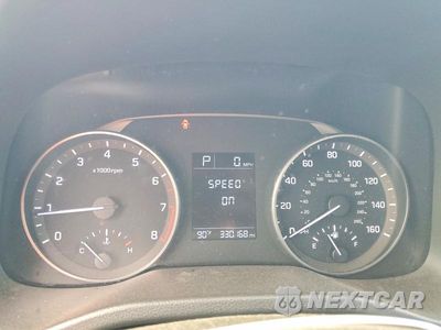 Zdjęcie 9 z 12 samochodu: 2017 HYUNDAI ELANTRA SE VIN:5NPD74LF2HH205452 - miniatura