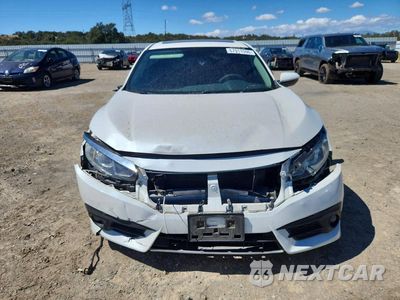 Piąte zdjęcie samochodu w środku: 2018 HONDA CIVIC EX VIN:19XFC2F73JE202910 - miniatura