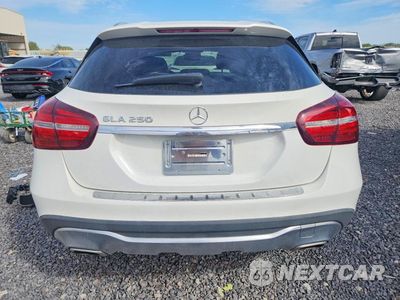 Zdjęcie 6 z 13 samochodu: 2019 MERCEDES-BENZ GLA 250 VIN:WDCTG4EB8KU019833 - miniatura