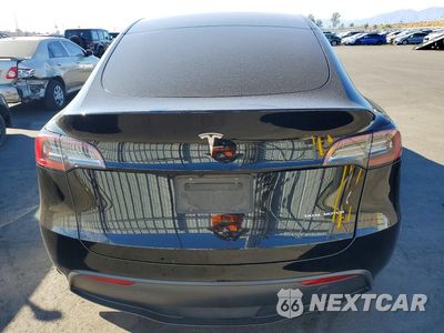 Zdjęcie 6 z 13 samochodu: 2023 TESLA MODEL Y VIN:7SAYGDEE4PA177365 - miniatura