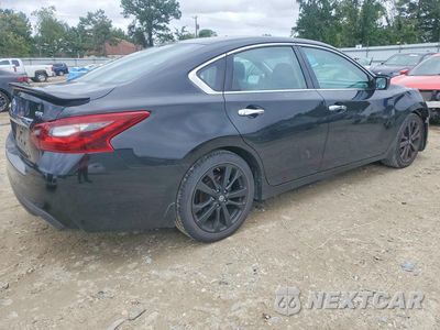 Trzecie zdjęcie samochodu z tyłu: 2017 NISSAN ALTIMA 2.5 SR VIN:1N4AL3APXHC212400 - miniatura