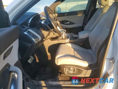 Zdjęcie 7 z 12 samochodu: 2021 JAGUAR E-PACE SPORT VIN:SADF12GX8M1025321 - miniatura