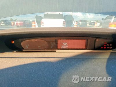 Zdjęcie 9 z 13 samochodu: 2011 TOYOTA PRIUS TWO VIN:JTDKN3DU2B1332804 - miniatura