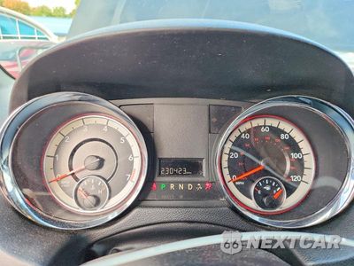 Zdjęcie 9 z 13 samochodu: 2016 DODGE GRAND CARAVAN SE VIN:2C4RDGBG1GR368900 - miniatura